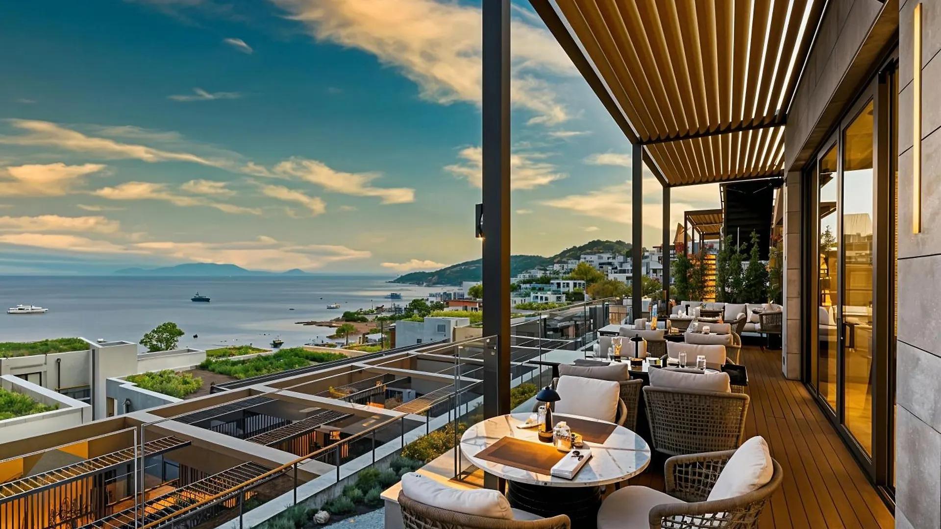 4-Bedroom Luxury Villa In 5 Star Resort Seafront